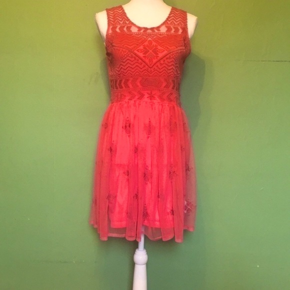 Free People Dresses & Skirts - Free People salmon lace dress and shell